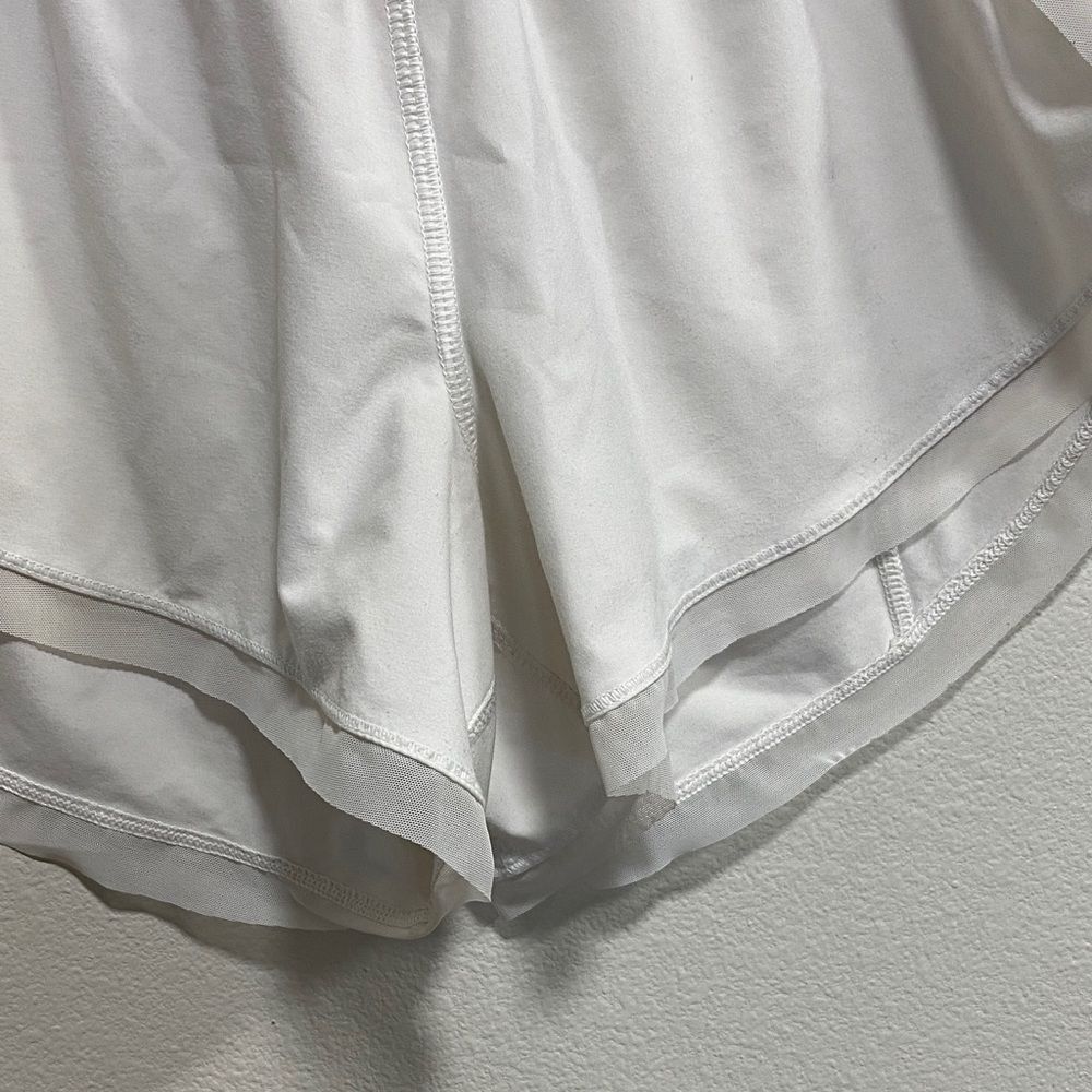 Lululemon Anew Short 4” White Size 4 Swift Light Low Rise - Picture 7 of 16